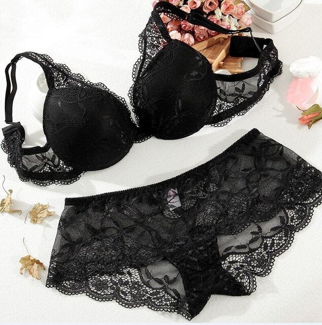 Ensemble soutien-gorge et panty en dentelle