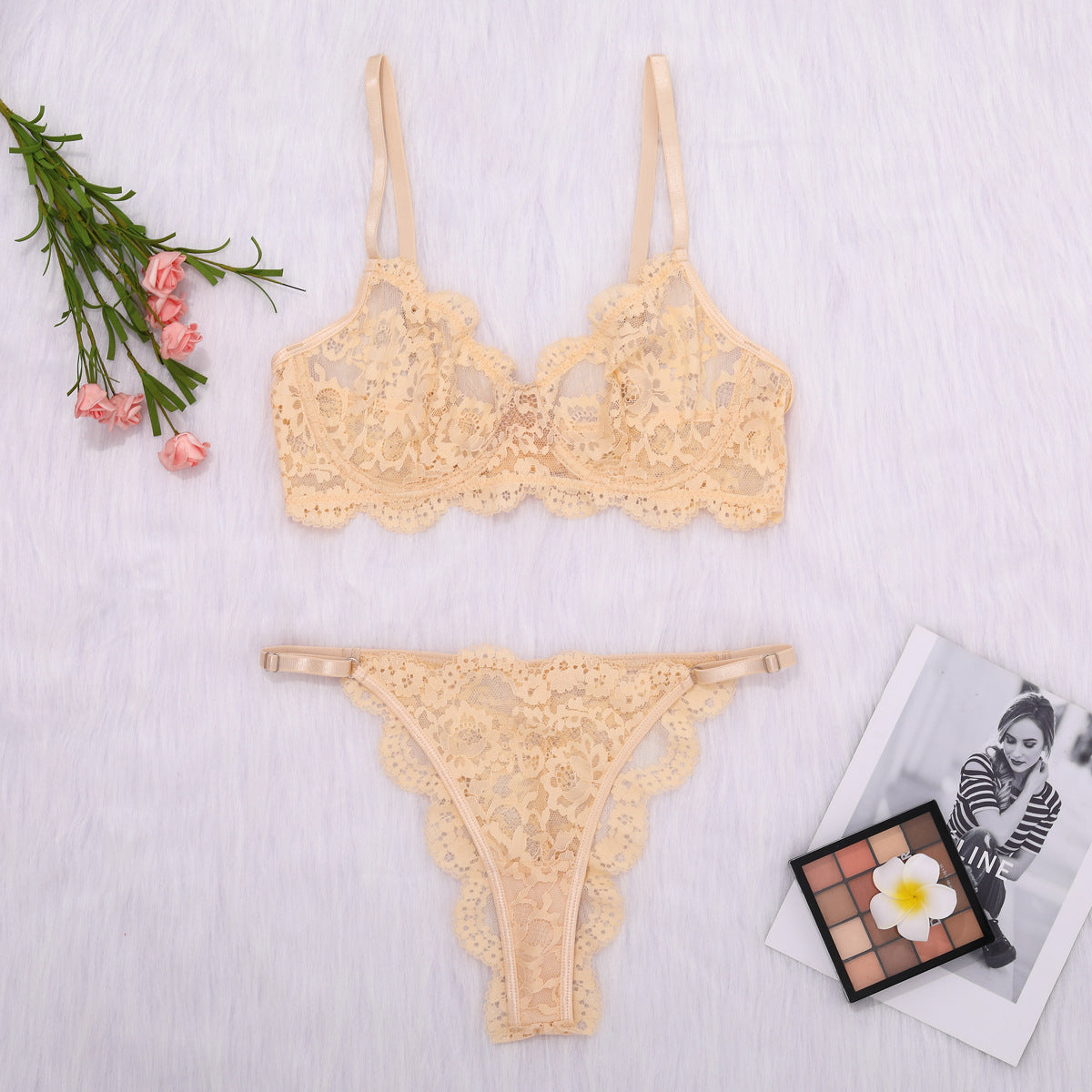 Ensemble lingerie en dentelle - string et soutien-gorge