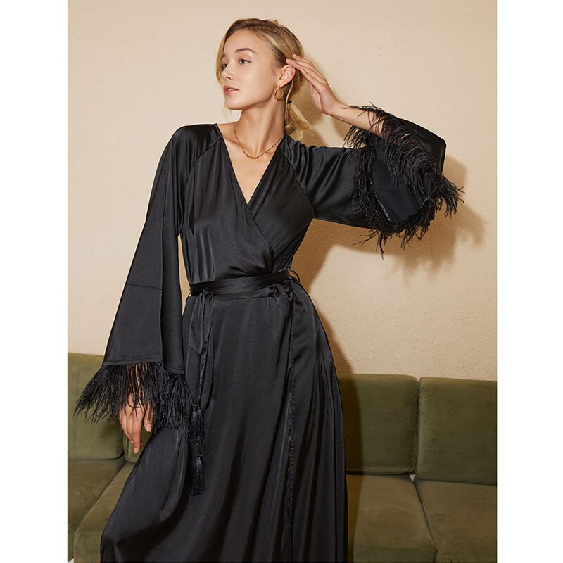 Satin dressing gown - ostrich feather 