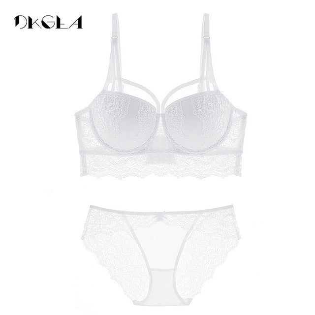 Lace push-up bra and panty set