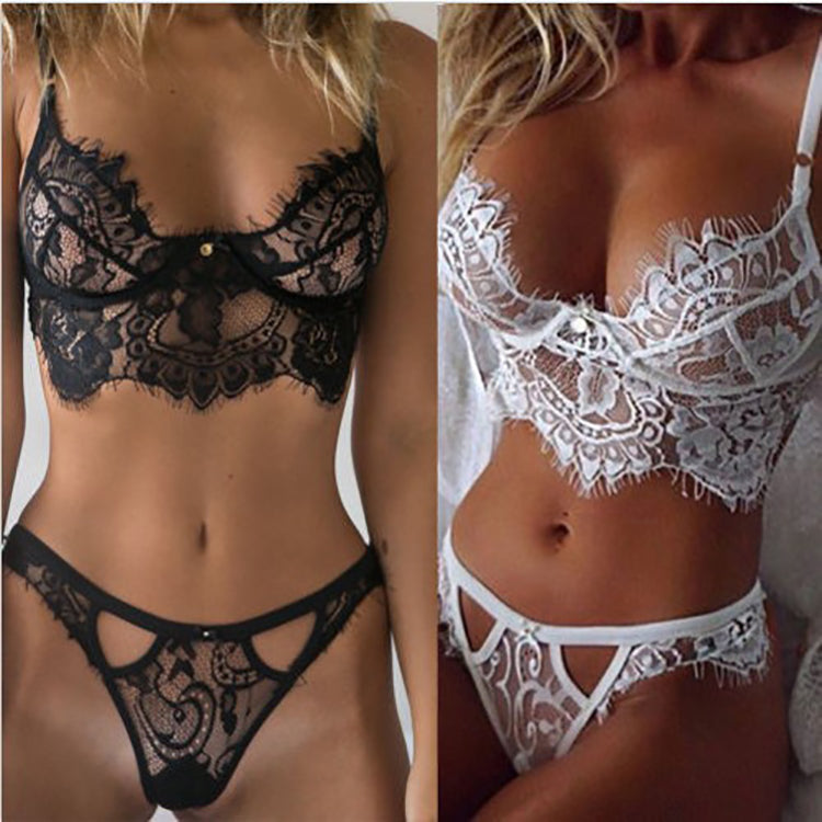 Ensemble lingerie en dentelle - brassière et string assorti